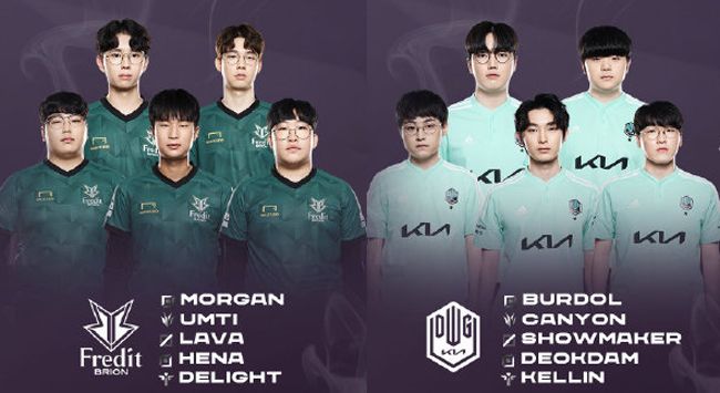 中扮演着越 中扮演着越