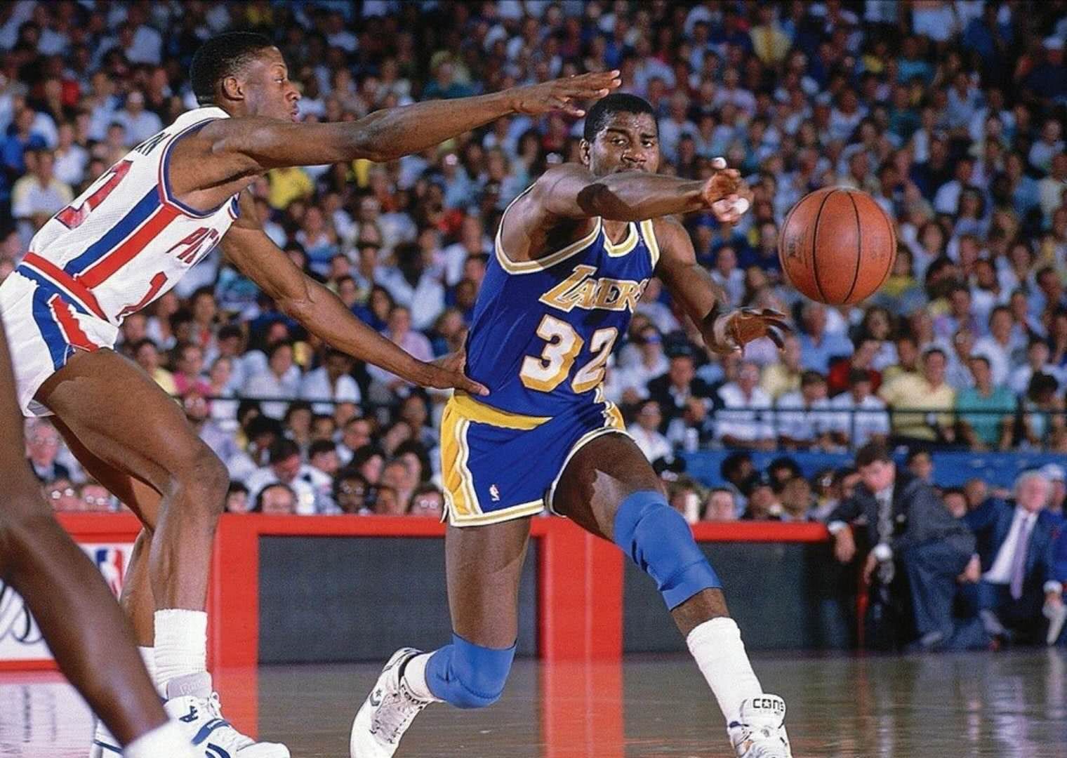 马在边路补 马在边路补